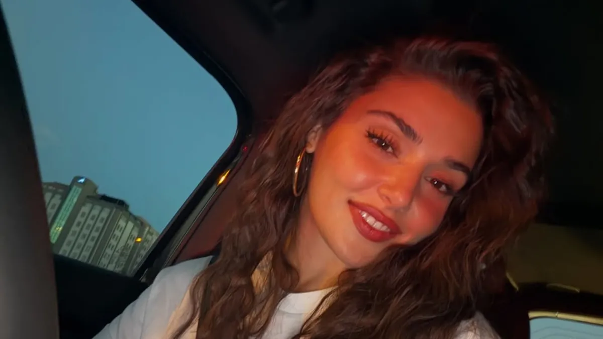 Hande Erçel aşk hayatındaki altın kuralı açıkladı! Benim için kıymetli olan…