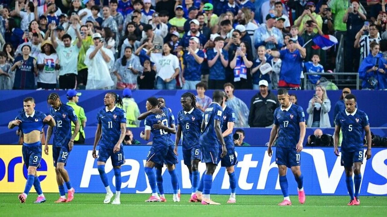 Mbappe 2 gol attı Fransa son 32'ye yükseldi