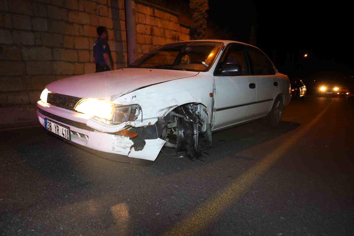 Nevşehir'de iki araca çarpıp kaçan sürücü polise ecel teri döktürdü
