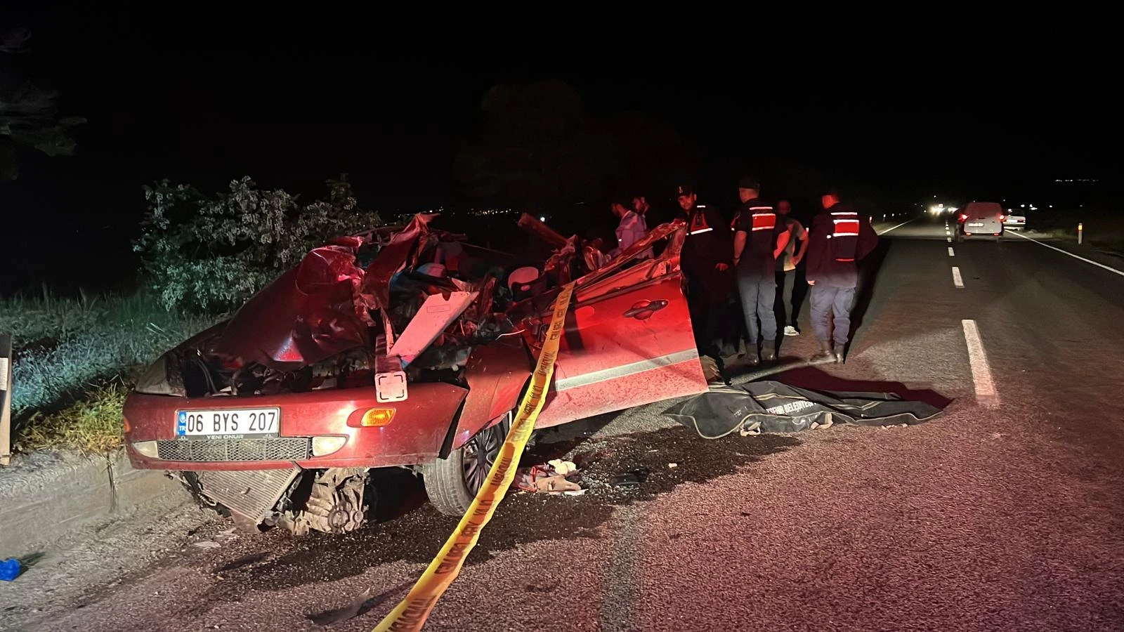 Nevşehir'de TIR'a çarpan araç sürücüsü öldü
