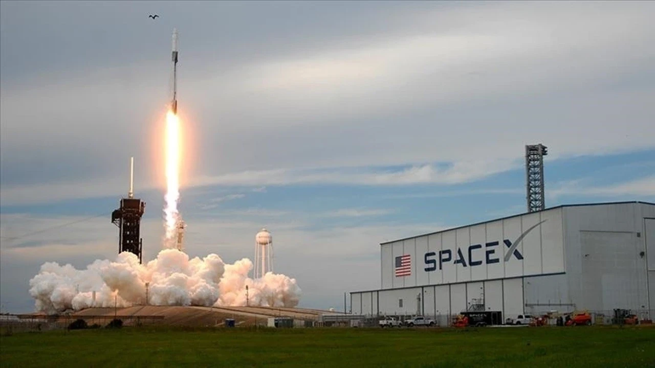 Tesla ve Meta'yı geride bıraktı! SpaceX'in halka arz sonrası yükselişi sürüyor