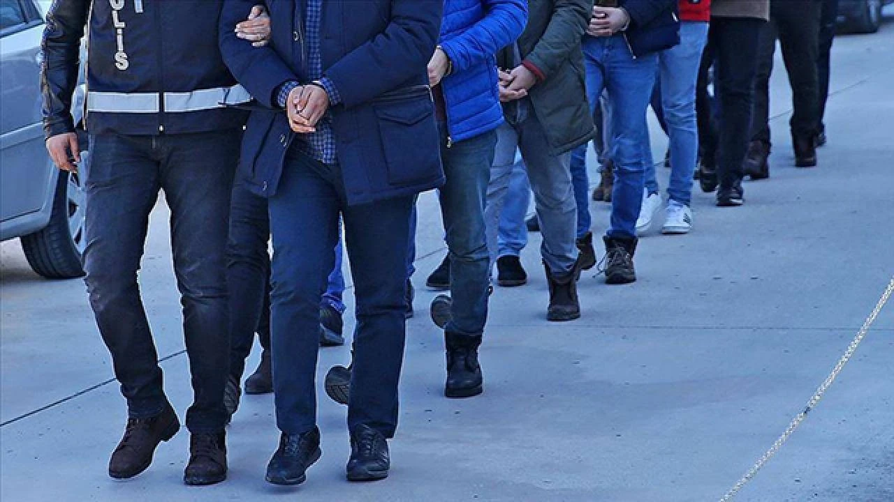 9 ilde dev operasyon: 30 milyarlık yasa dışı para trafiği deşifre oldu! 32 şirkete el konuldu