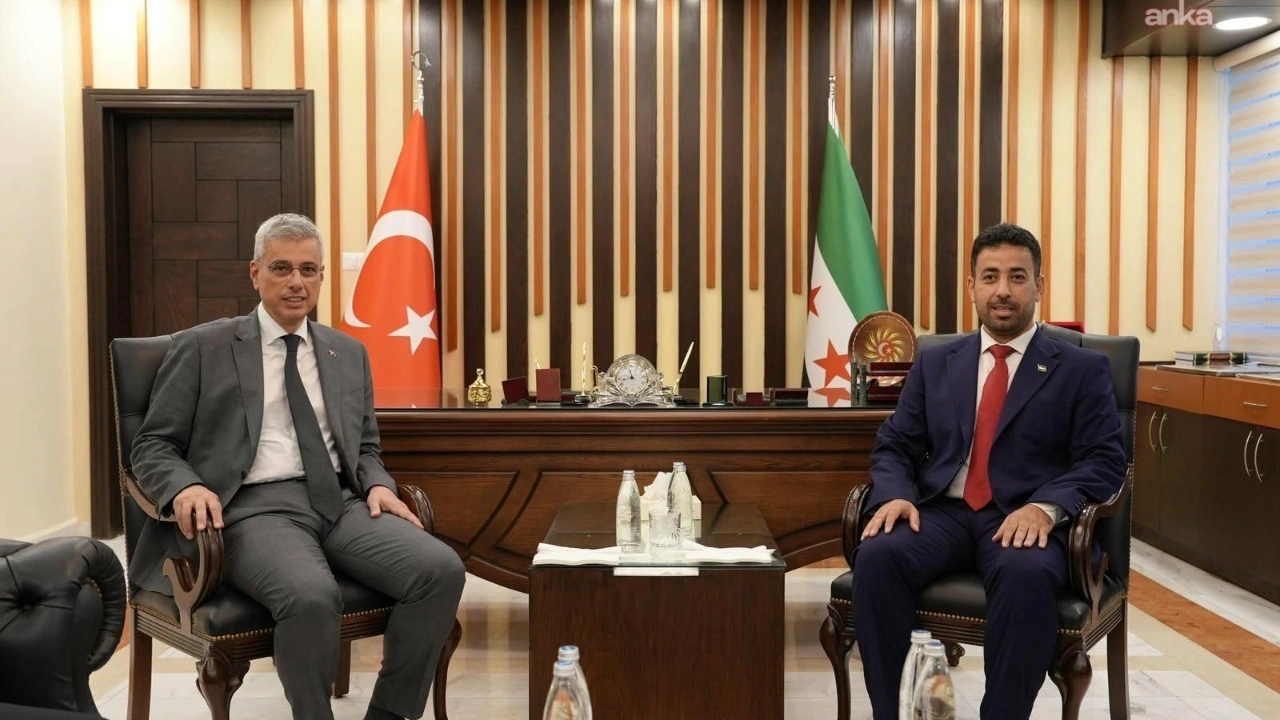 Sağlık Bakanı Memişoğlu, Suriyeli mevkidaşı ile buluştu