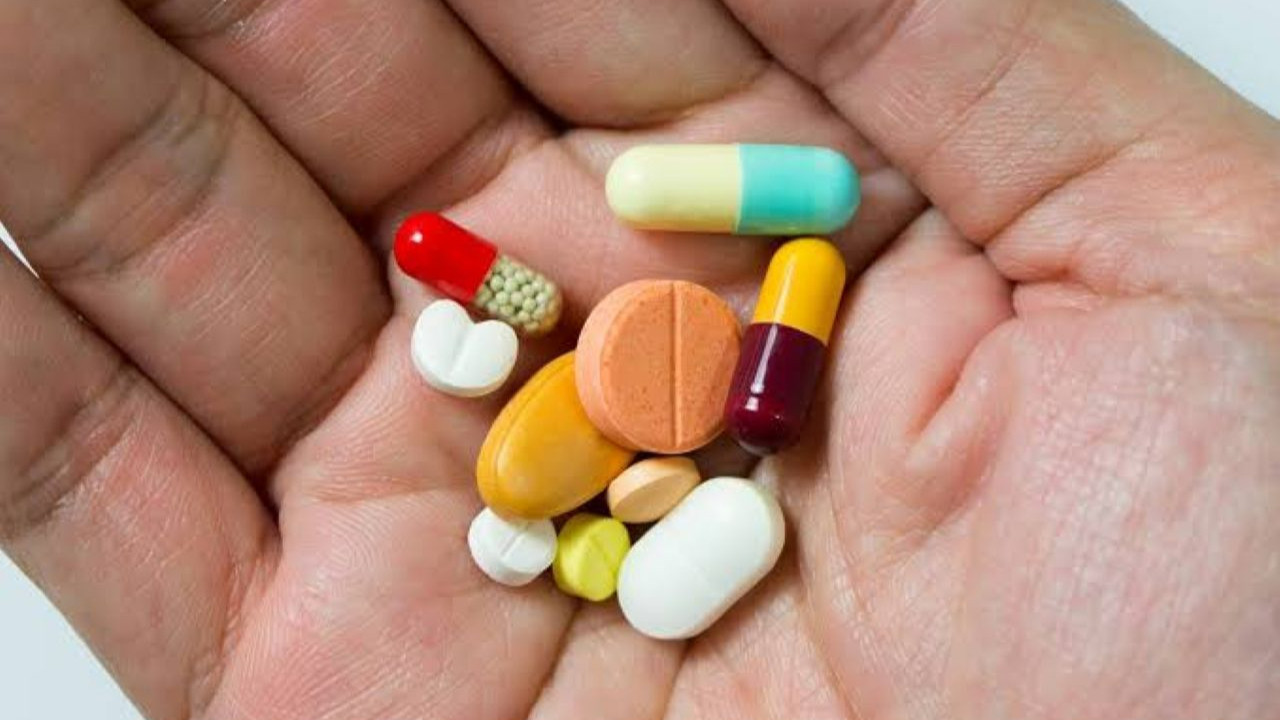 Uzmanlardan hayati uyarı: Bilinçsiz vitamin kullanımı fayda yerine zarar getiriyor