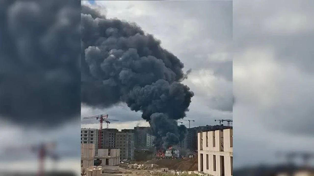 Tuzla'da tersanede bakımda olan gemide yangın çıktı