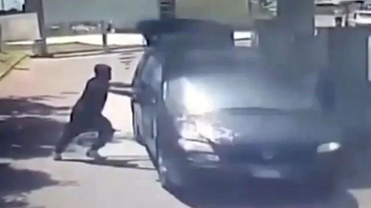 Tarım mafyası hasat işçilerini diri diri yaktı