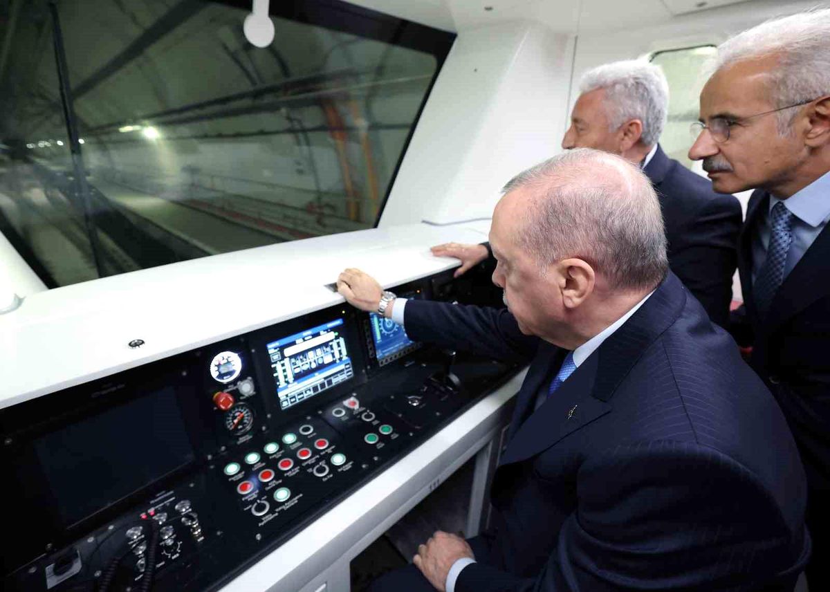 Erdoğan: Halkalı-Arnavutköy Metrosu 31 Temmuz'a Kadar Ücretsiz