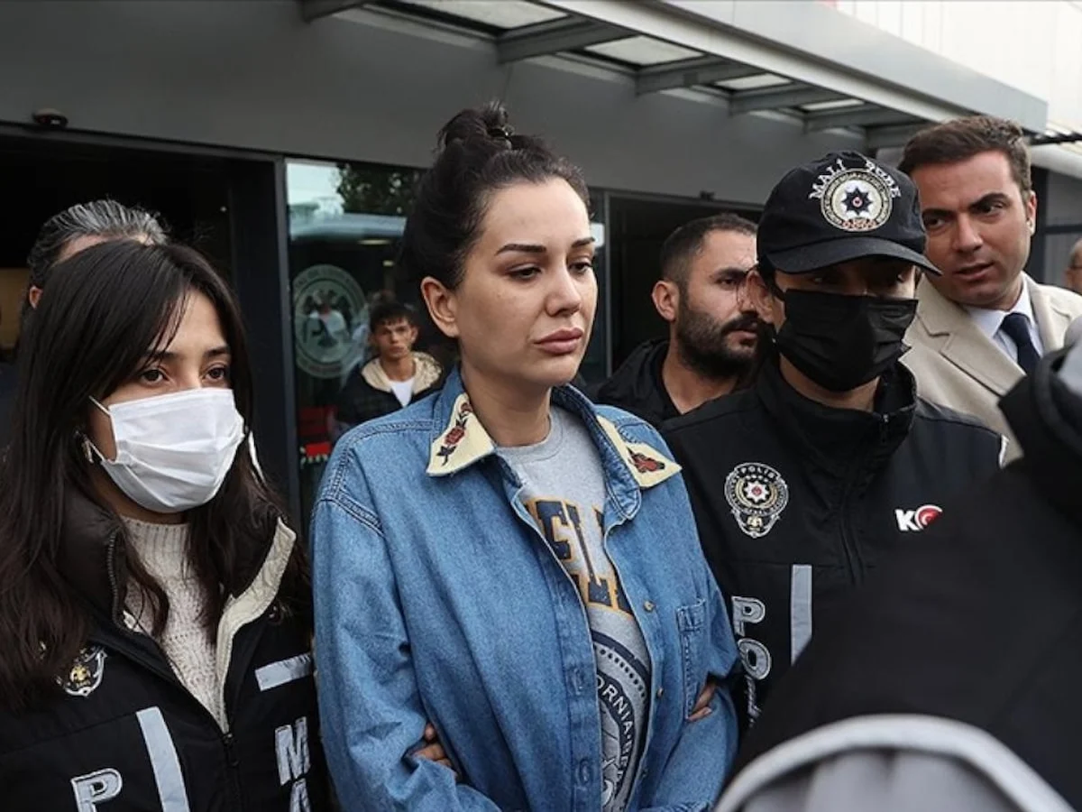 Dilan Polat'ın Instagram hesabına erişim engeli kararı