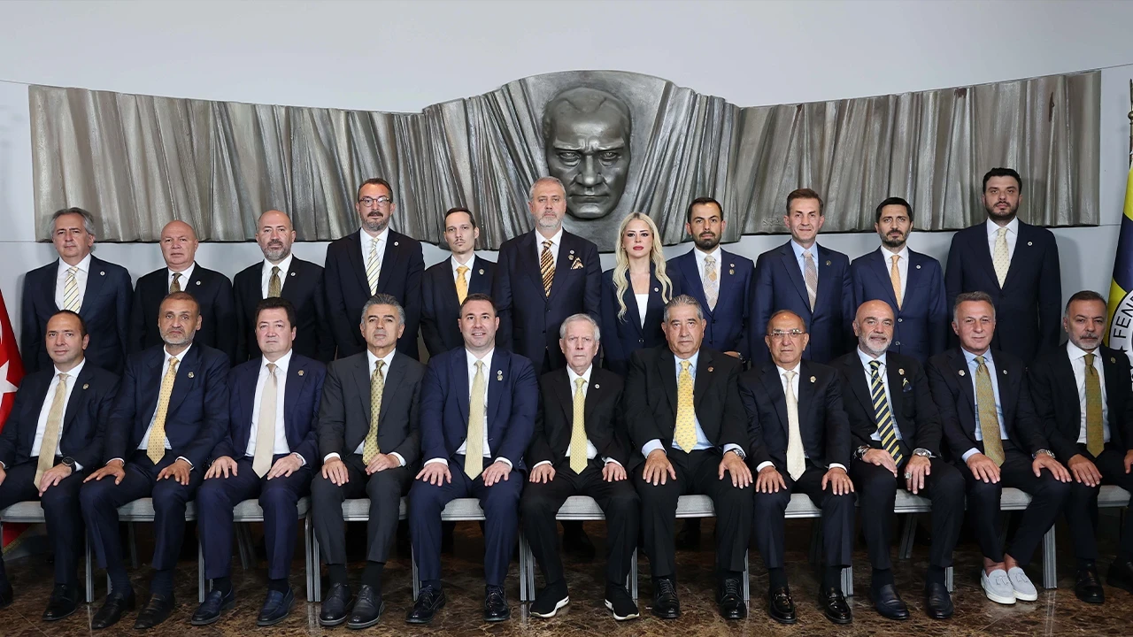 Fenerbahçe'de yönetim kurulunun görev dağılımı belli oldu
