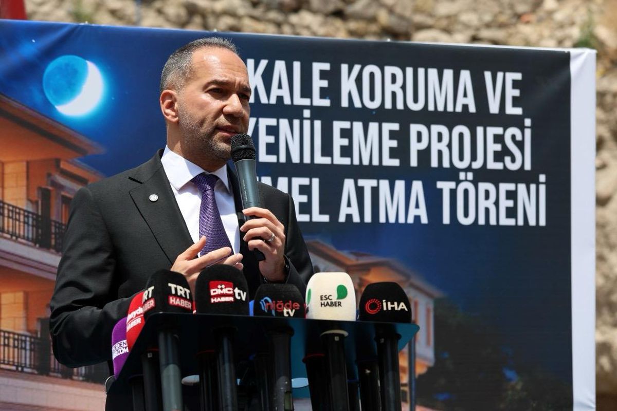 Niğde'de "100 yılın projesi" için ilk kazma vuruldu