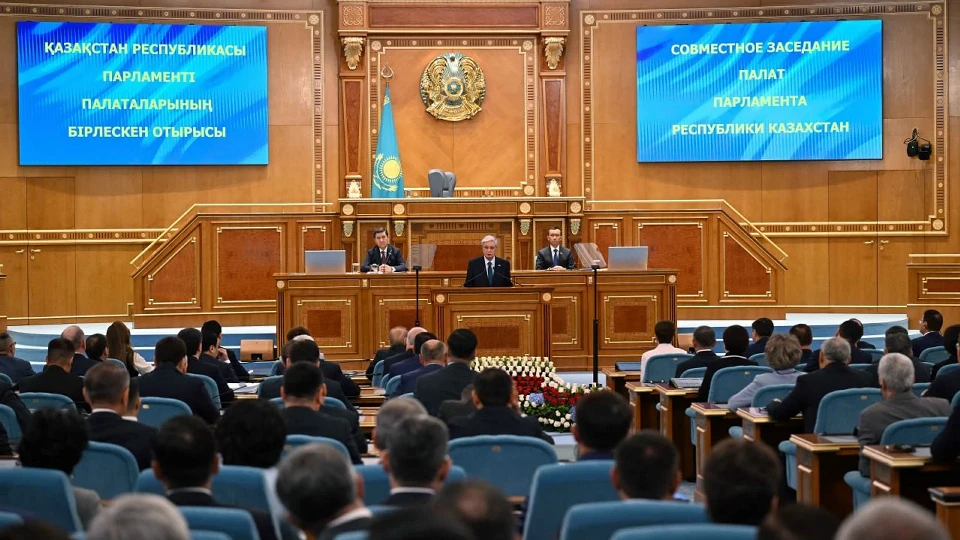 Kazakistan'da yeni anayasa yürürlüğe girerken, siyasî geçiş süreci hız kazanıyor | GÜNDEM HABERLERİ