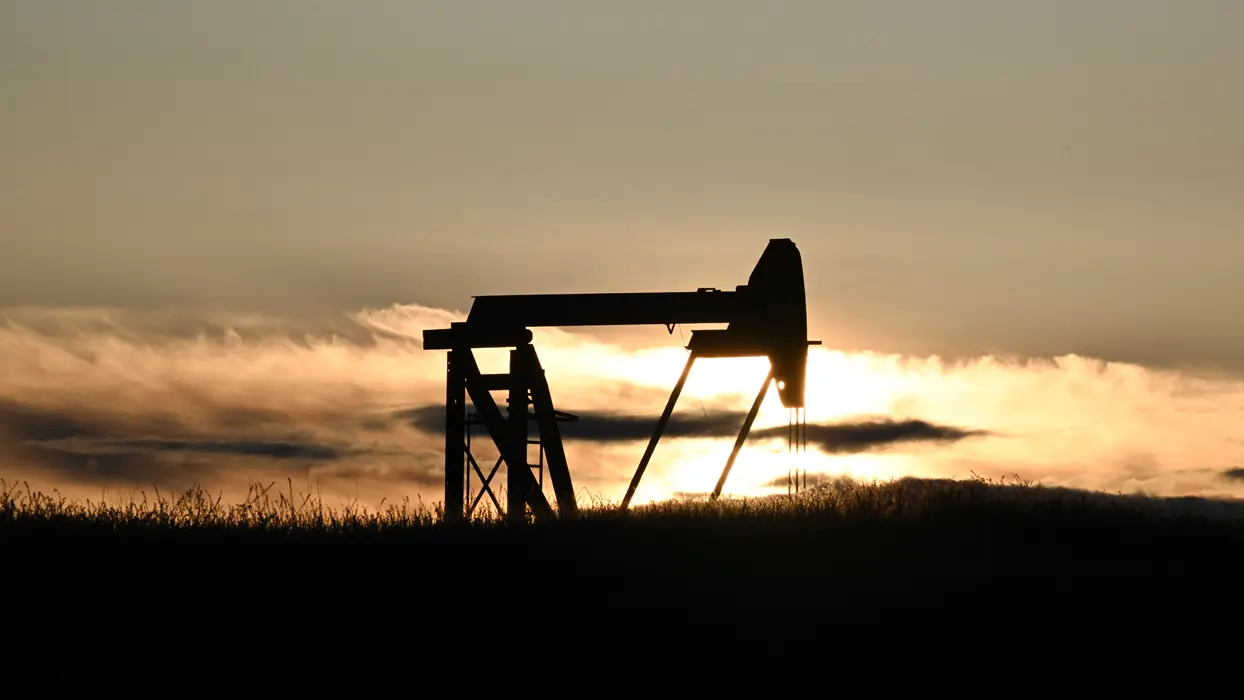Petrolde sert yükseliş! Brent 85 doları aştı