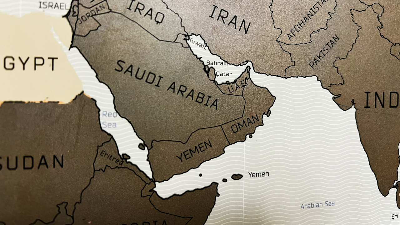 Körfez'deki kriz Kızıldeniz'e yayılıyor: Husiler Suudi Arabistan'a deniz ablukası ilan etti