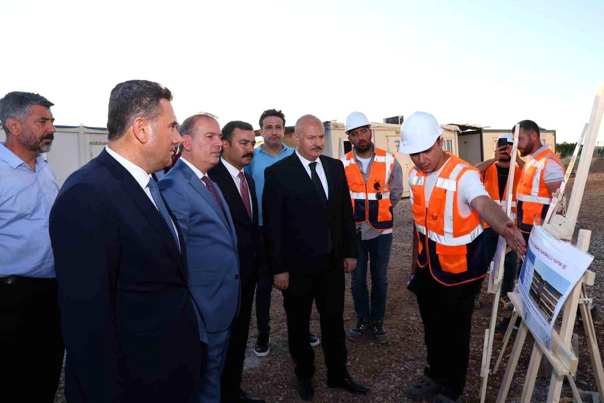 Kahta'da kamu yatırımları yerinde incelendi