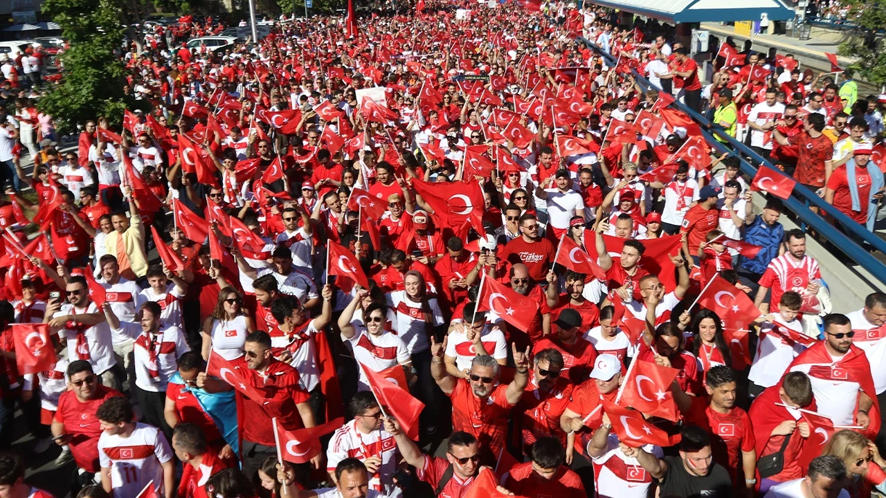 2026 Dünya Kupası'nın en iyi U21 futbolcusu Türk yıldız oldu: Yamal'ı geçti