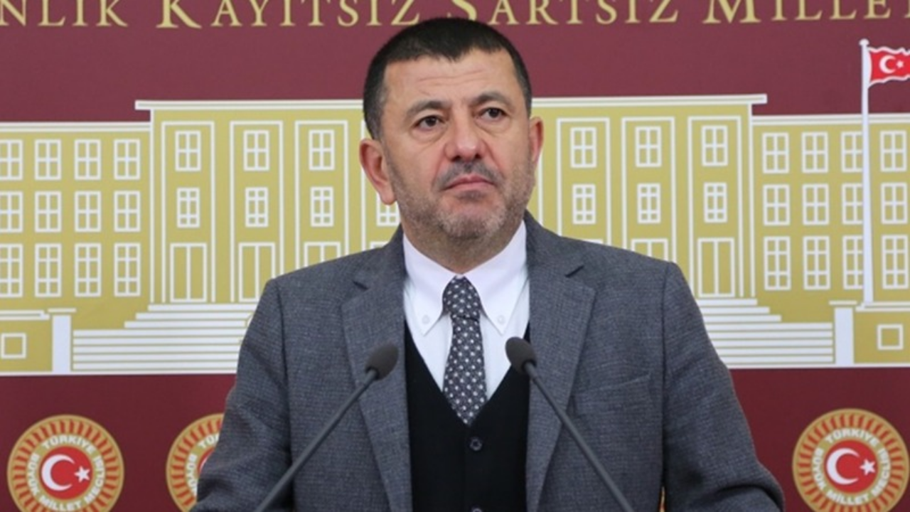 Seferihisar Belediyesi yolsuzluk operasyonu Güzelbahçe Belediyesi’ne uzandı