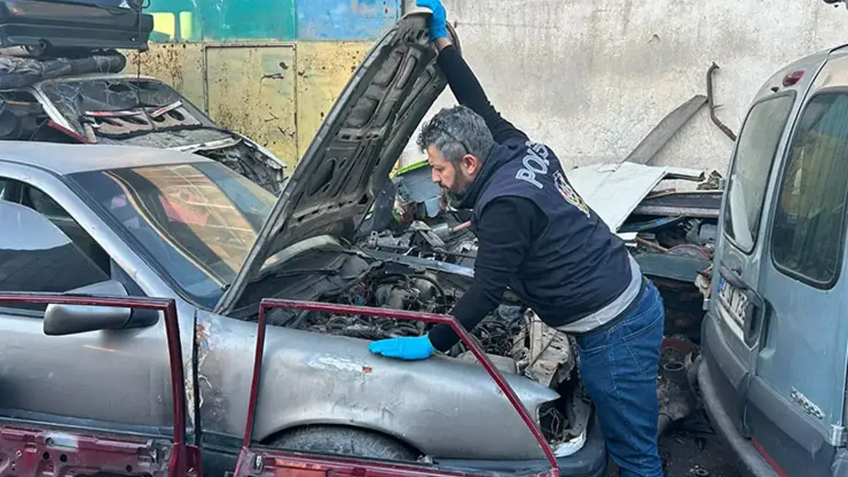 12 ilde ‘change araç’ operasyonu! 32 şüpheli gözaltında