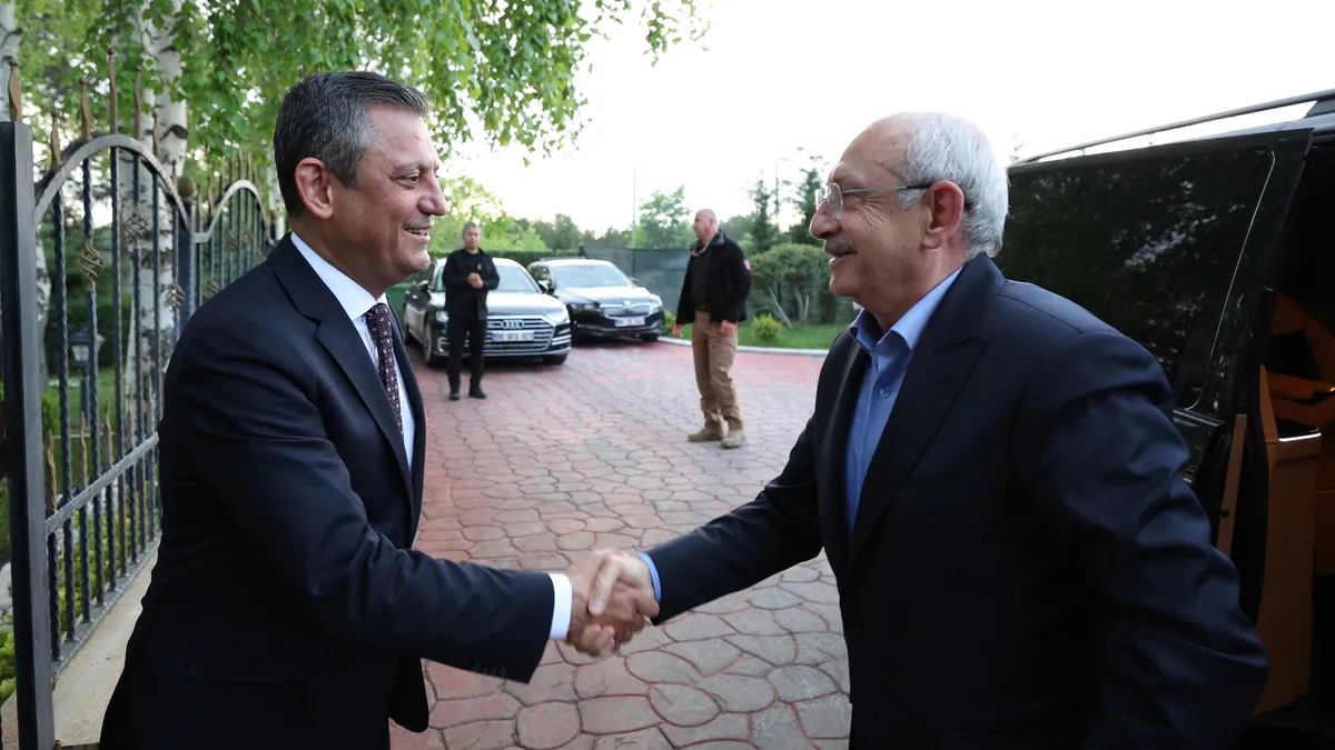 CHP'deki kürsü savaşında yeni perde! Özel ve Kılıçdaroğlu ne mesaj verecek?