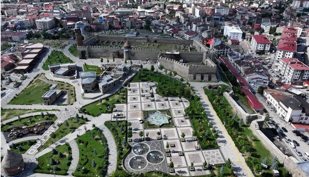 Erzurum'un tarihi dokusu yeniden canlandı