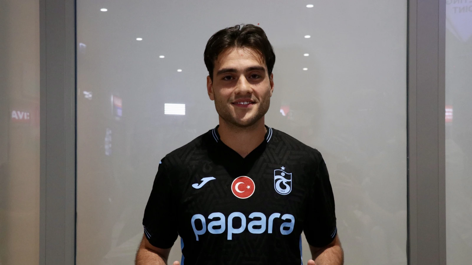 Trabzonspor, Aral Şimşir için 13 milyon euro ödeyecek