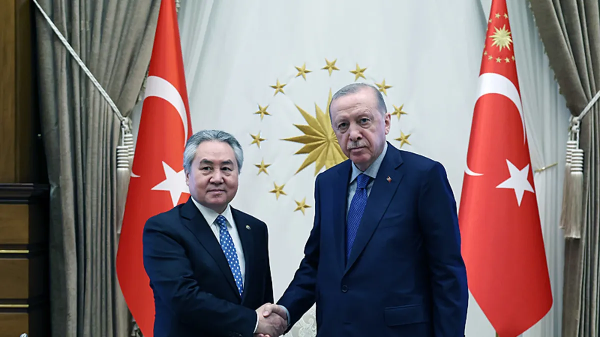 Başkan Erdoğan, Kırgızistan Dışişleri Bakanı Kulubayev'i kabul etti