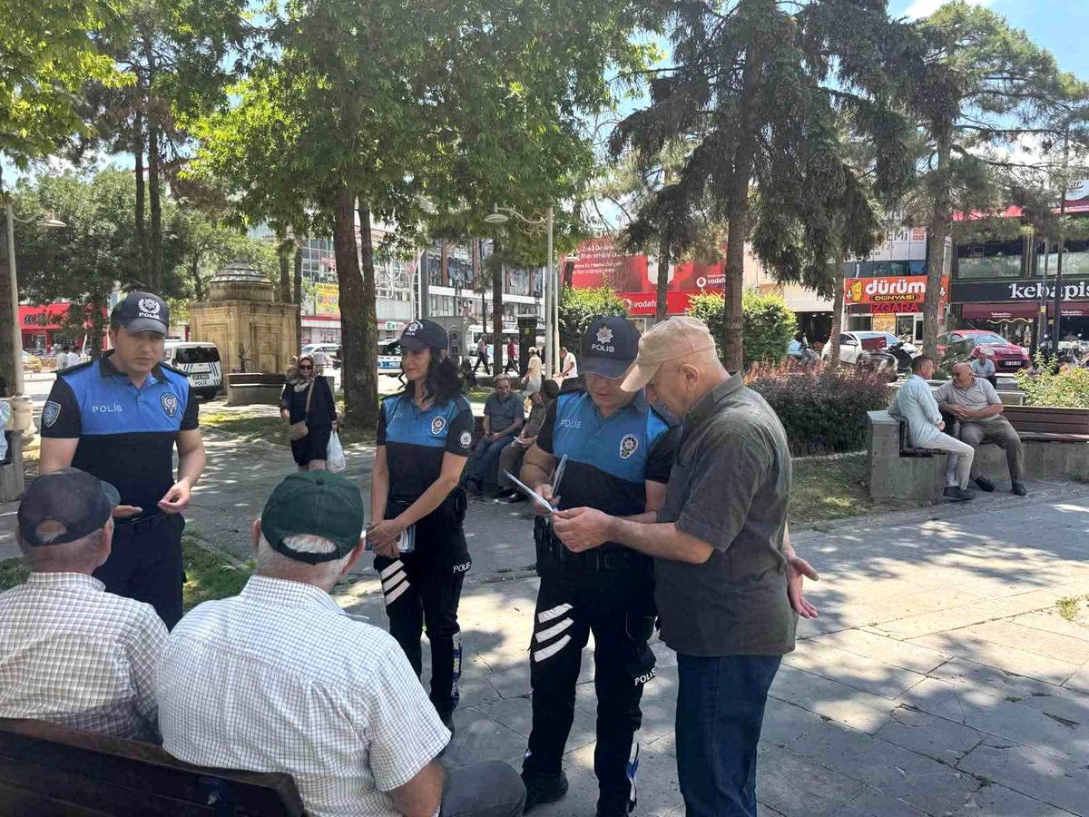 Erzincan polisinden dolandırıcılığa karşı bilgilendirme çalışması