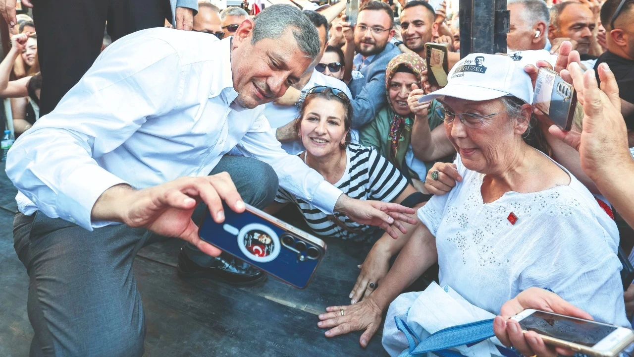 Yeni parti için iki kritik toplantı
