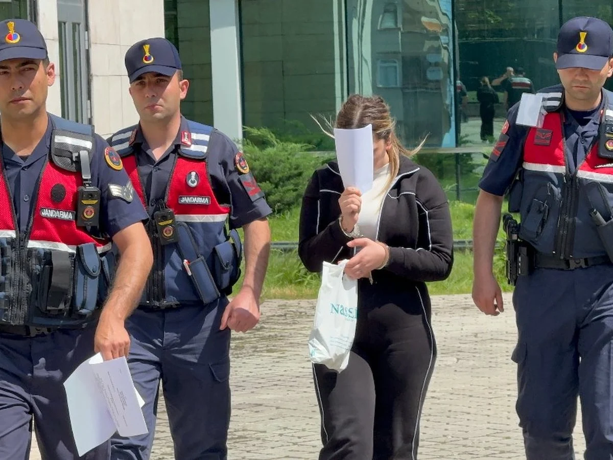 Samsun'da genç kızın evinden 47 binden fazla uyuşturucu hap çıktı
