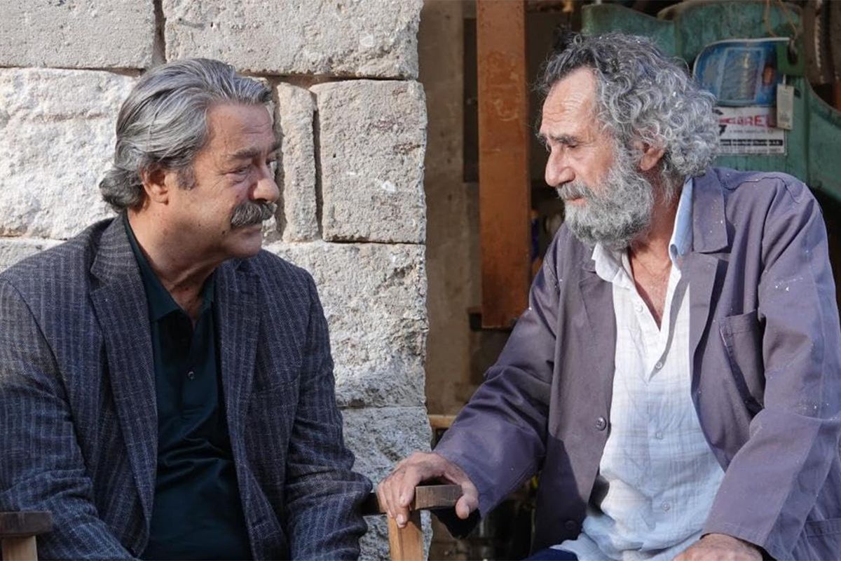 Menderes Samancılar'dan 50 yıllık dostu Kadir İnanır'a duygusal veda: Sanki vurulmuşuz bir tarafımız tutmuyor gibi