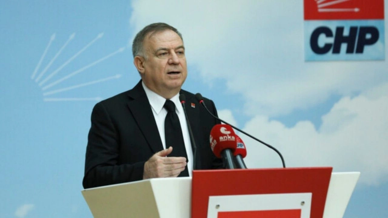 Sarıyer Poligon Mahallesi Meclis gündeminde: CHP'li Zeybek, Bakan Kurum’a tek tek sordu