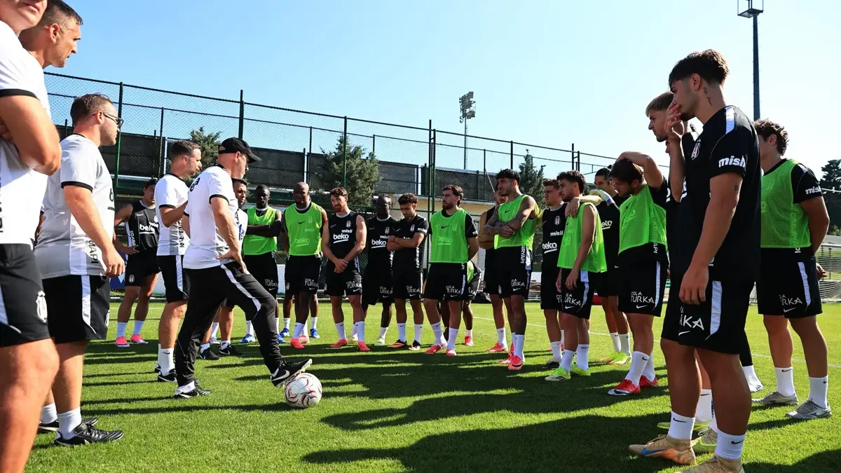 Beşiktaş kötü haberi verdi! Yıldız isim, Midtjylland maçını kaçırıyor