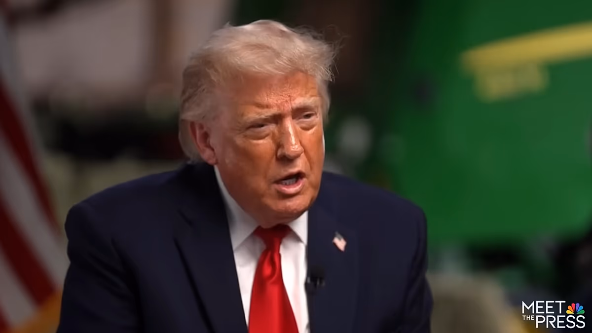Trump, 'hileli seçim' tartışması sonrası röportajı yarıda kesti