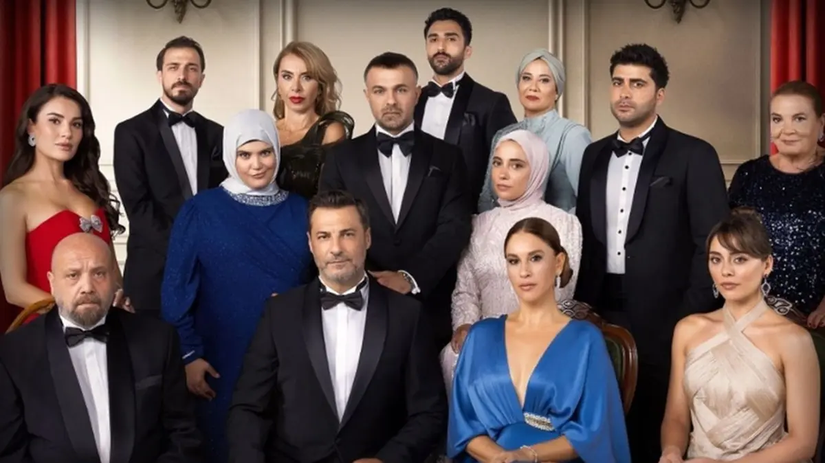 Sıla Türkoğlu 'Kızılcık Şerbeti'nden para için mi ayrıldı" Sessizliğini bozdu
