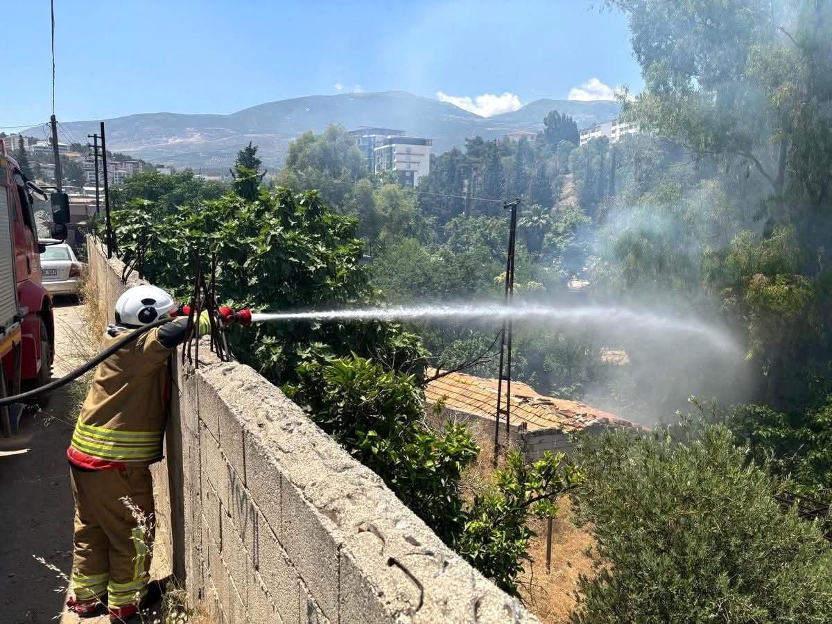 Kırıkhan'da bahçe yangını