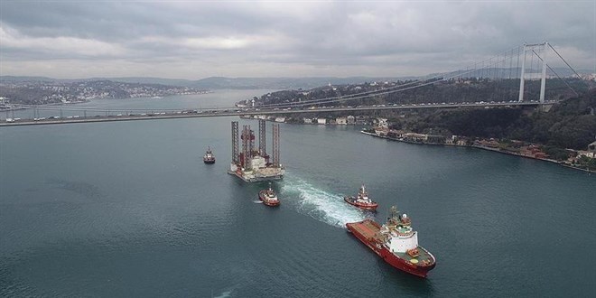 Türk Boğazları'ndan geçiş ücreti zamlanıyor