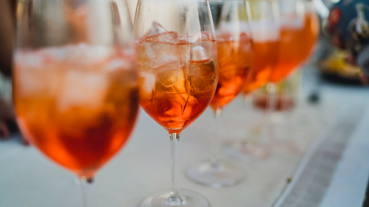 Aperol Spritz endeksi: Uygun fiyatlı turuncu kokteyl şehirleri