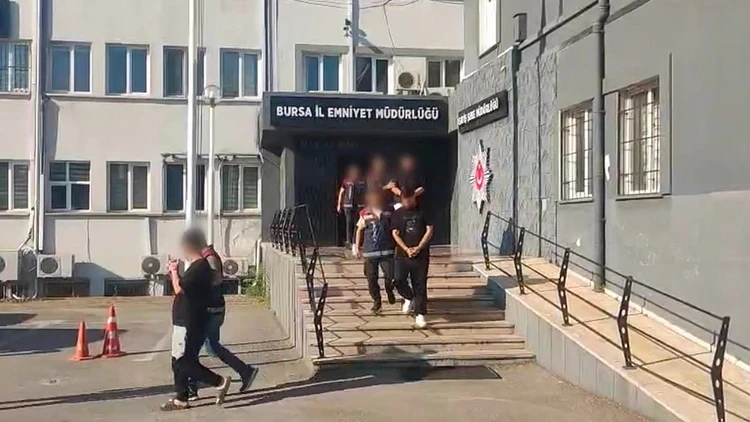 İnternetten araç satanlara "noter" tuzağı! 4,2 milyon liralık dolandırıcılık operasyonunda 10 tutuklama