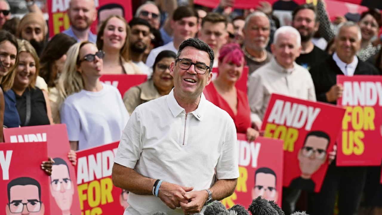 Burnham'dan İngiltere için büyük reform hazırlığı: Karar alma yetkileri Londra'dan yerel yönetimlere aktarılacak