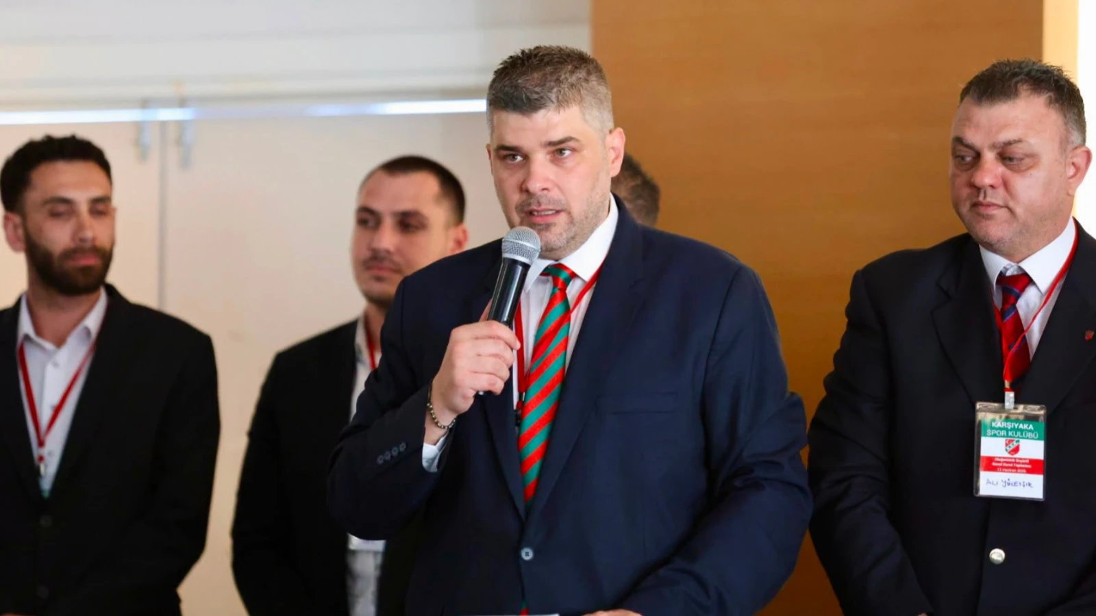 Karşıyaka'da başkanlığa Yiğit Tusder seçildi
