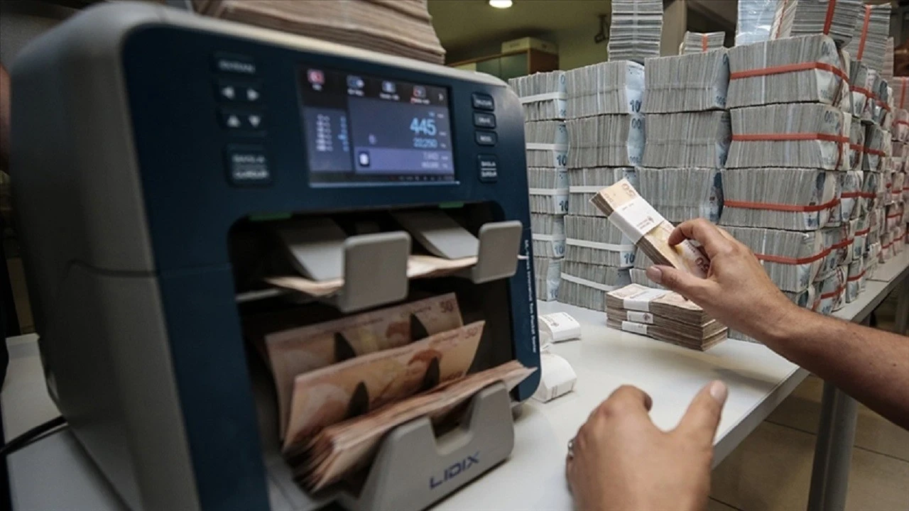 KKM bakiyesi gerilemeye devam ediyor: Kur korumalı mevduat 312,5 milyon liraya düştü