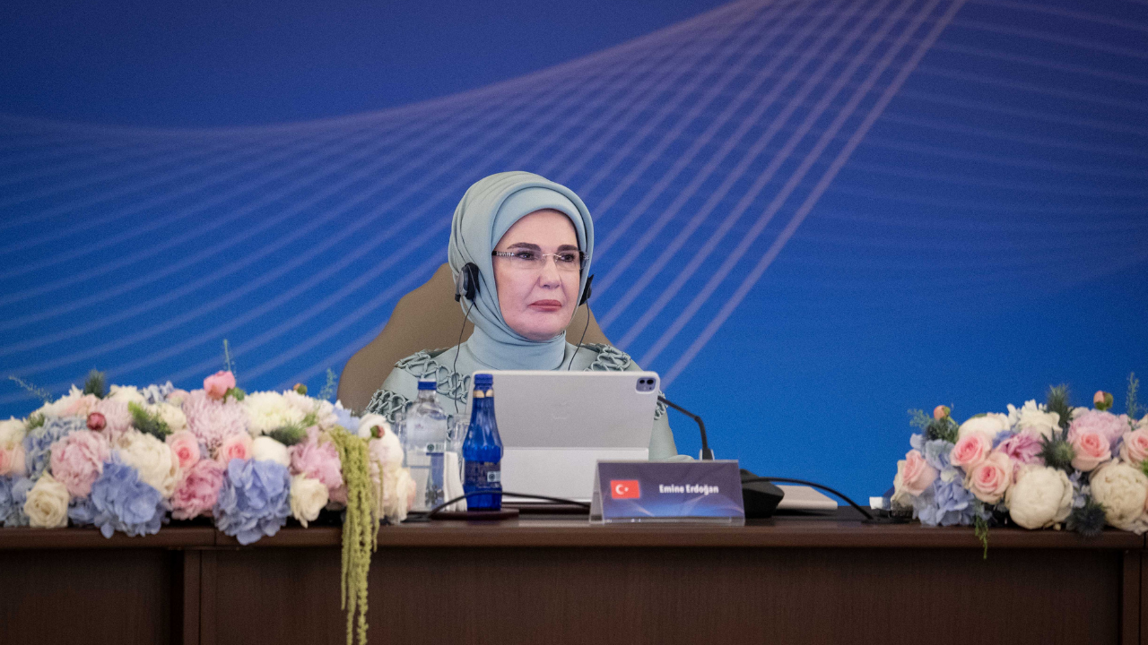 Emine Erdoğan: NATO Ankara Zirvesi’nin, ülkemize ve insanlığa hayırlar getirmesini temenni ediyorum