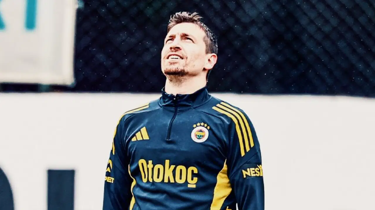 Fenerbahçe'den Mert Hakan Yandaş kararı! Resmen açıklandı...