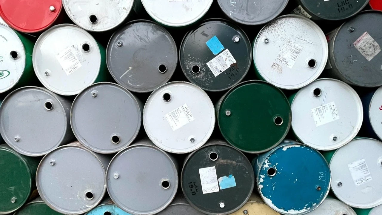 ABD'de petrol stokları beklentilerin altında azaldı
