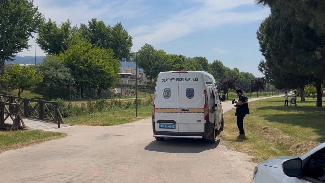 Botanik parkta sır ölüm