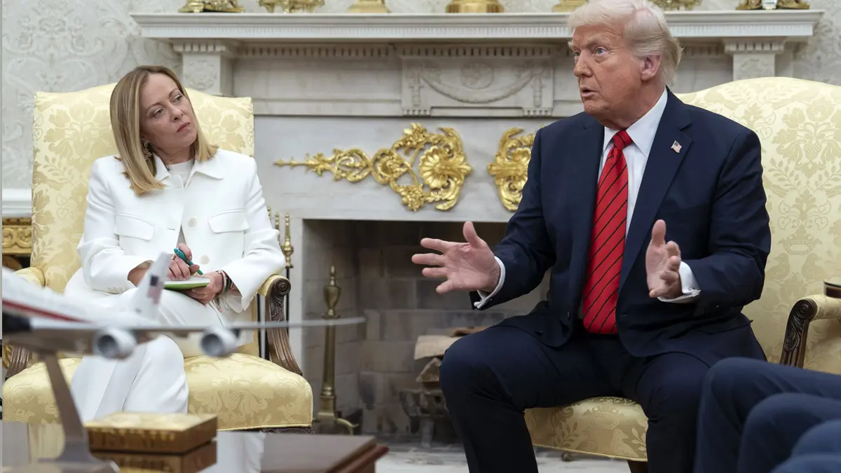 Trump'ın sözleri İtalya'yı ayağa kaldırdı! Meloni'ye ağır itham: Yalvardı, acıdım
