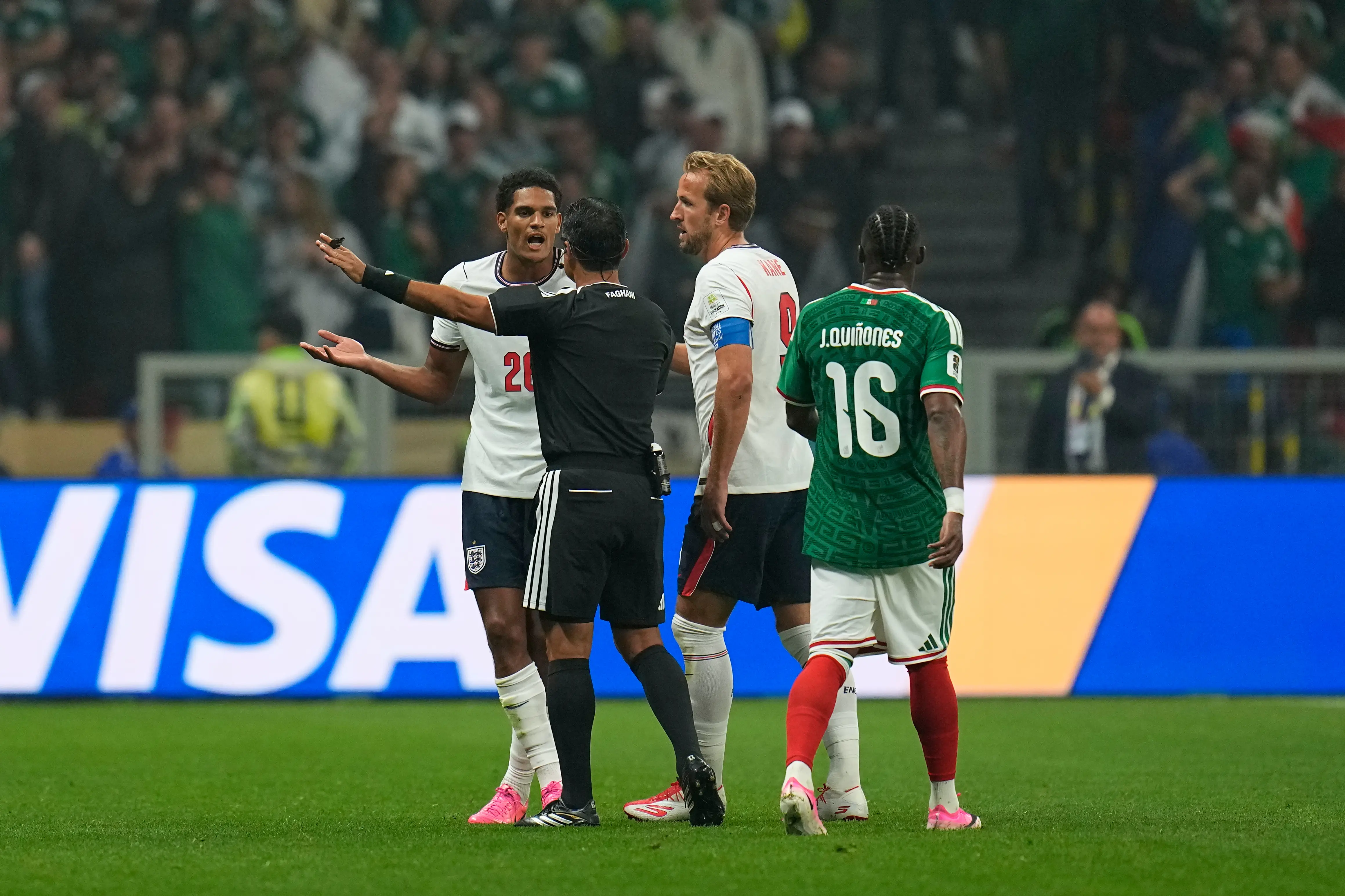 Jarell Quansah'a FIFA'dan 2 maç men cezası