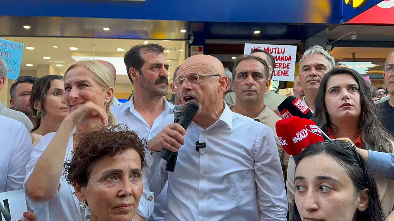 Özgür Özel’in kuracağı yeni partinin il başkanları belli olmaya başladı: İlk bina Samsun’da tutuldu