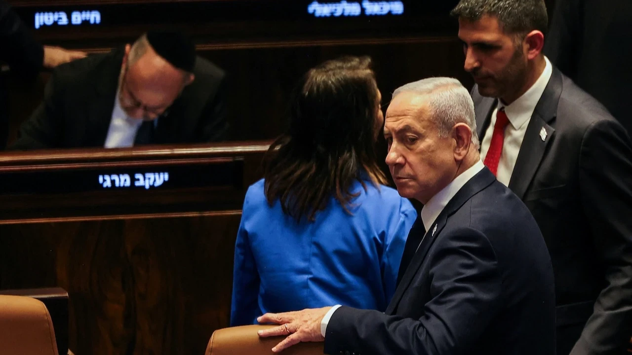 Seçimleri kaybetme ihtimali Netanyahu Ailesi'ni harekete geçirdi