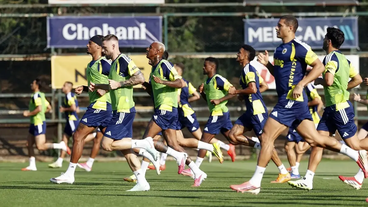 Fenerbahçe'de sakatlık şoku! Polonya'ya götürülmedi