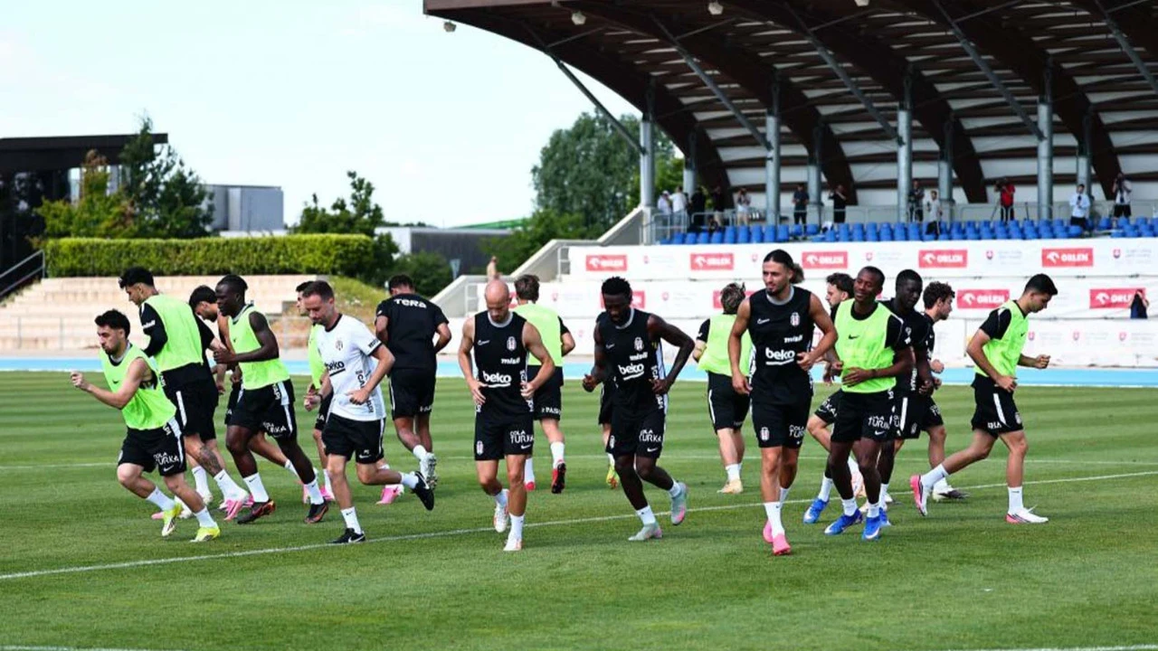 Yıldız futbolcu için geri dönüş yok! Beşiktaş kariyeri sona erdi!